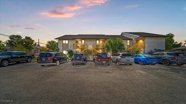 Photo - 1126 SE 8th St