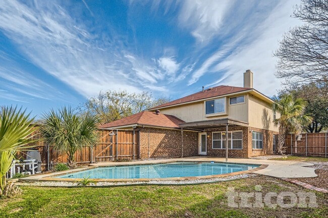 Photo - 1417 Baker Dr