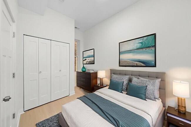 Photo - 3037 W Lexington St