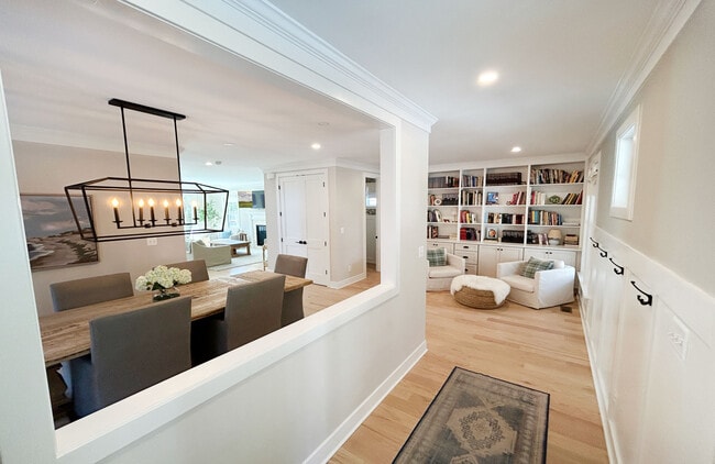 Photo - 6427 83rd Pl