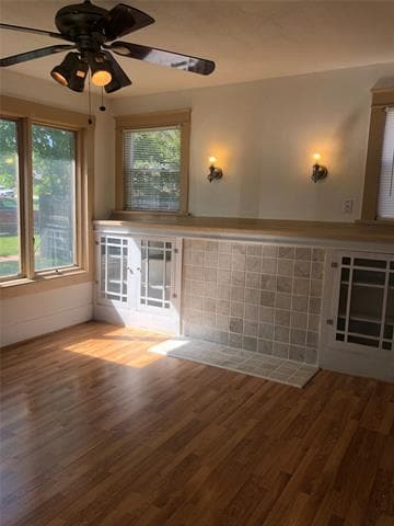 Photo - 619 Poplar St