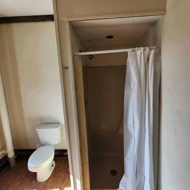 Photo - 118 E Railroad, Apt#6-Apt#6 Unit Apt#6