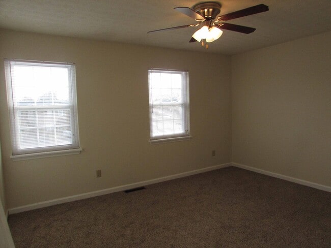 Photo - 3860 Banyan Dr