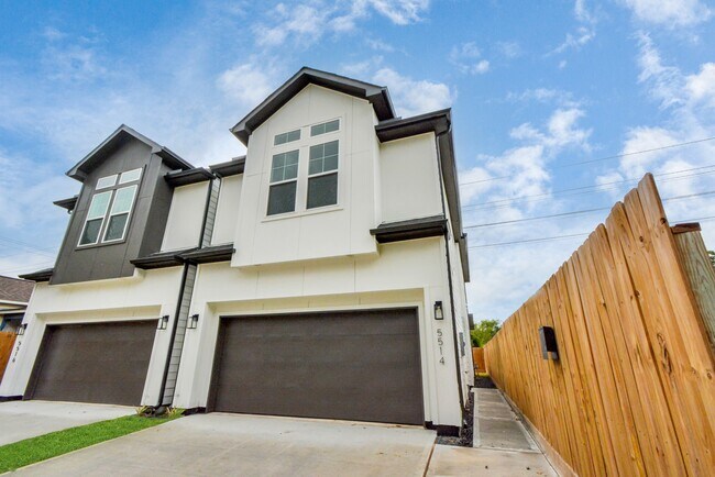 Photo - 5514 Hardy St