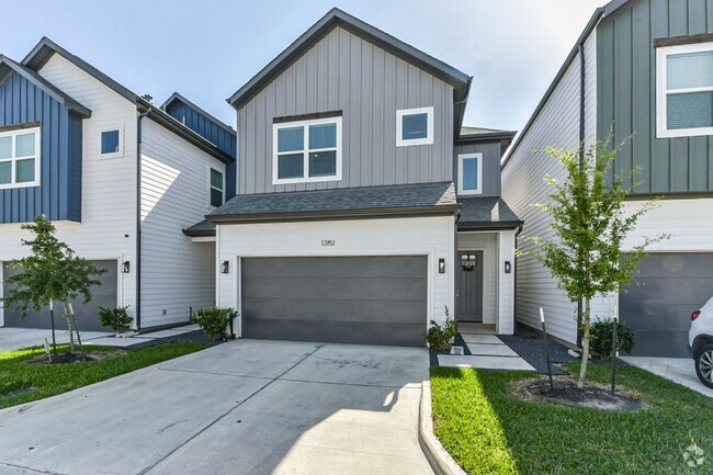 Building Photo - 13151 Perennial Spgs Dr Rental