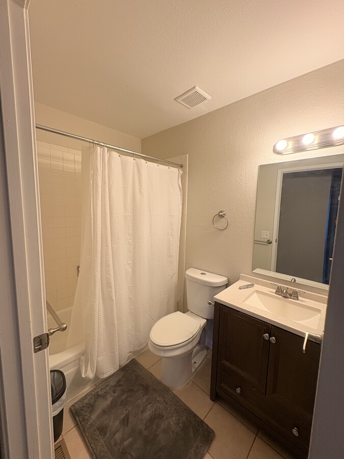 Photo - 3561 S Kittredge St Townhome