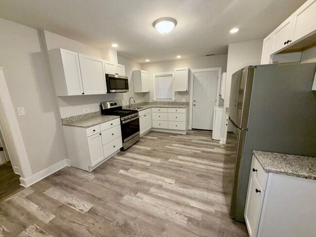 Photo - 5209 W Lake St Unidad B