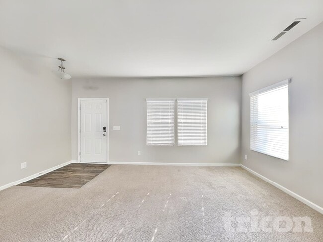 Photo - 3545 Saddlebrook Dr