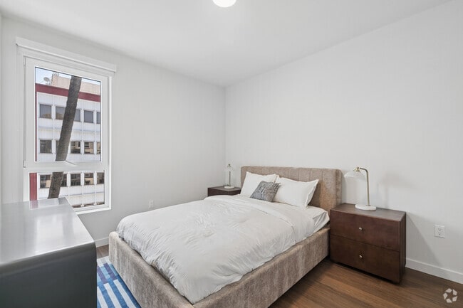 2 habitaciones, 1 baño - 800 pies cuadrados - Dormitorio