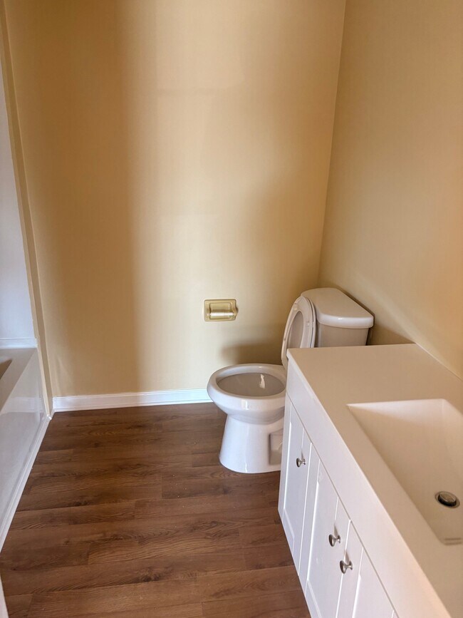 Photo - 509 Highland Park Dr Unit 3