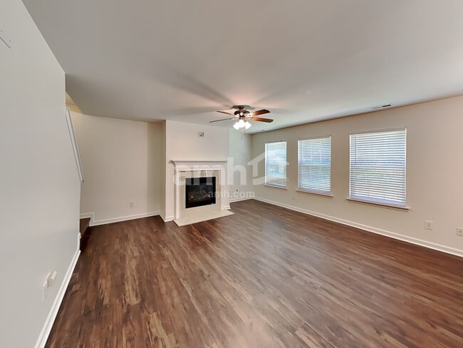 Photo - 10713 Haddington Dr NW