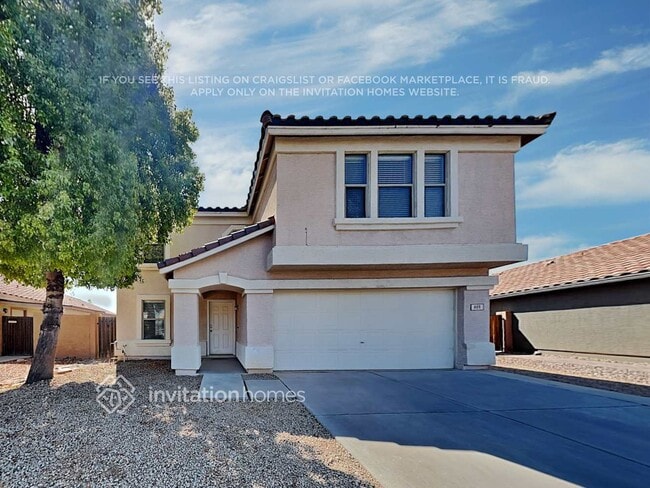 Building Photo - 685 S Porter St