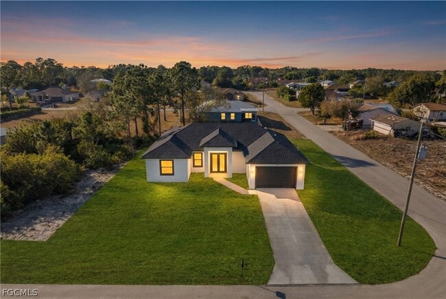 Photo - 5231 6th St W