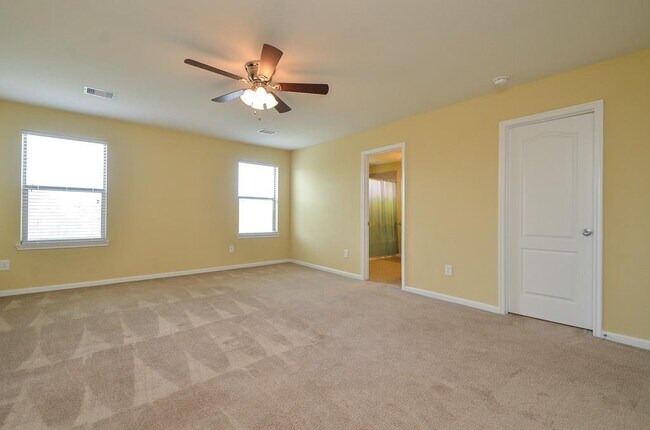 Photo - 4235 Kendall Rock Ln