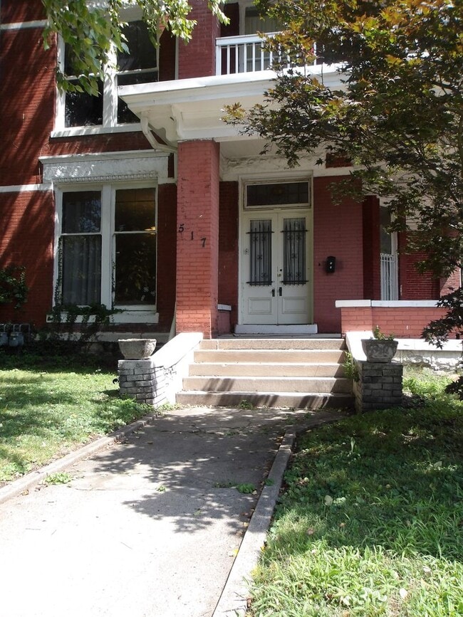 Building Photo - 517 St Catherine St Unit 517 w st Catherine #1