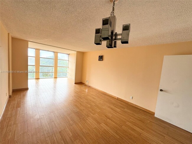 Photo - 2101 Atlantic Shores Blvd Condo Unit 506