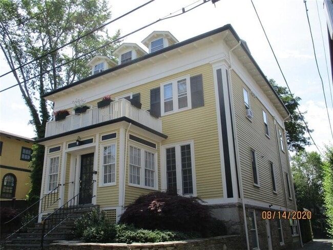 Photo - 75 Pelham St Apartment Unit D