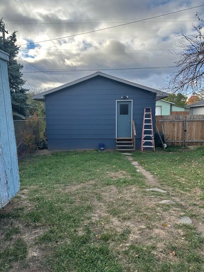 Photo - Newly remodeled Large Split entry home on North