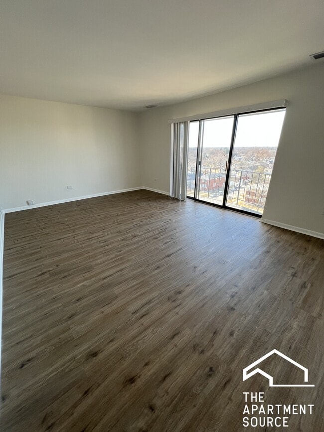 Photo - 2310 N Harlem Ave Unit 803