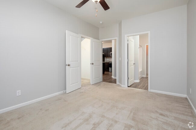 Oakwood Estates