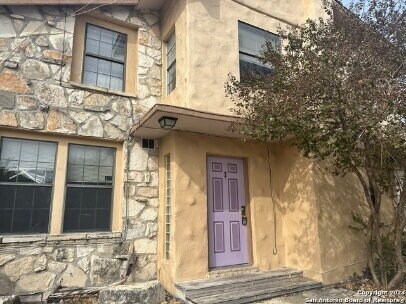 Charming 2-bedroom, 1-bath home available ... - Charming 2-bedroom, 1-bath home available ... Unidad Apt #2