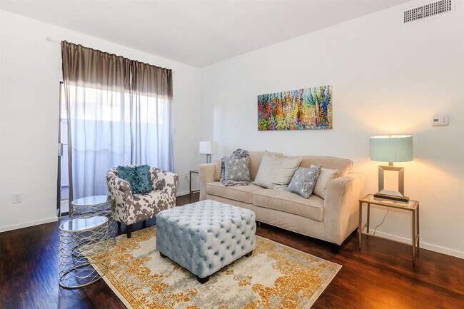 Photo - 11201 Olympia Dr Unidad 4005 Rental