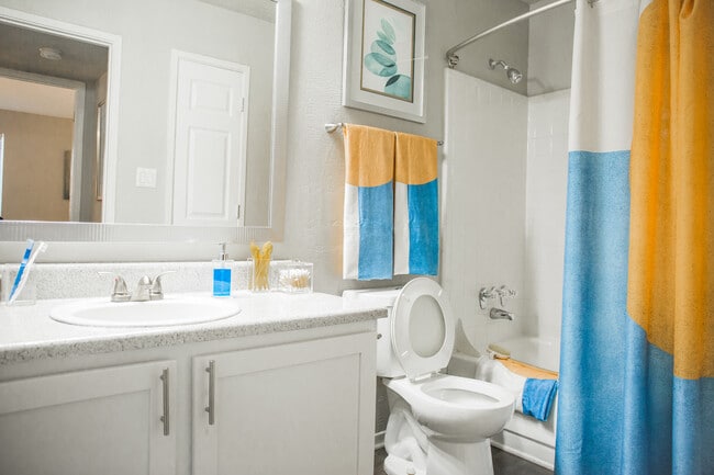 Photo - Spring Lake Apartments