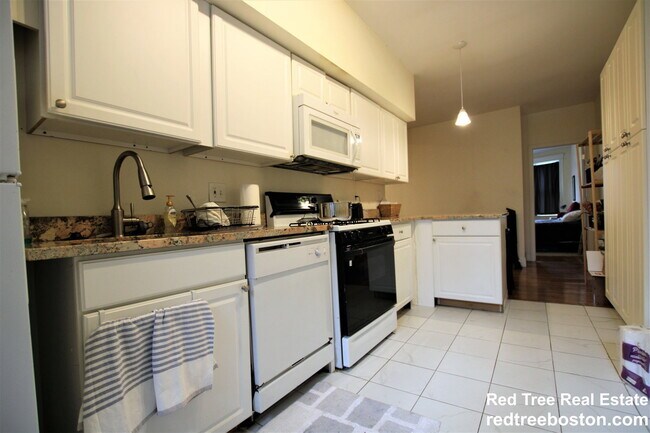Photo - 1868 Commonwealth Ave Unit U5