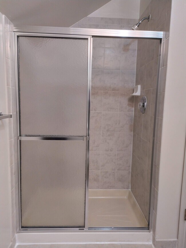 All Unites: Glass Enclosed Shower