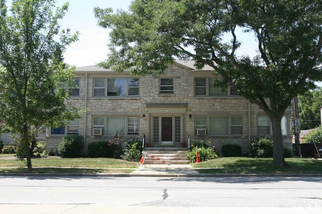 Photo - 5211 N Santa Monica Blvd