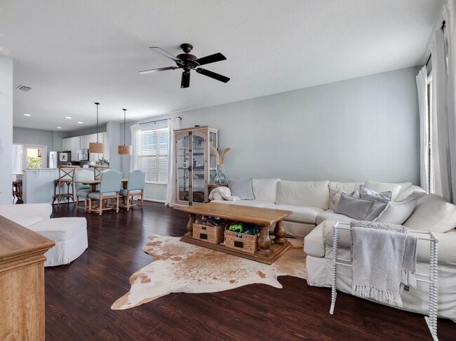 Photo - 2436 Rain Lily Way