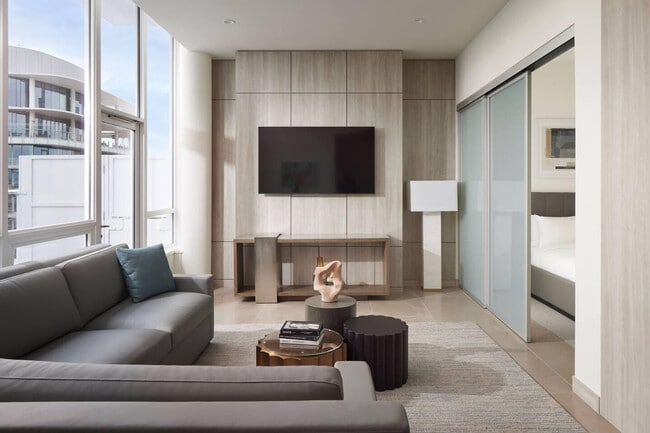 Photo - 100 Fairview Ave N Unit ID1032442P