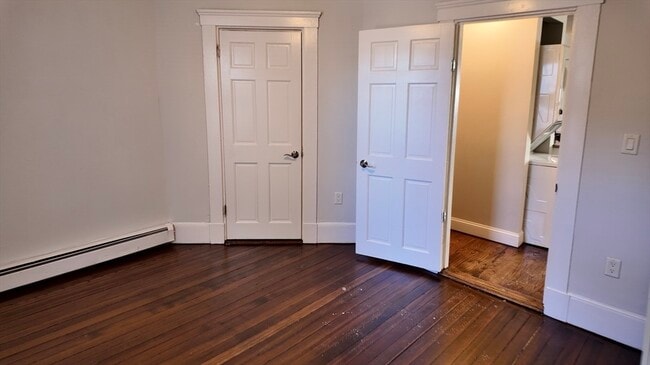 Photo - 294 Windsor St Unidad 2