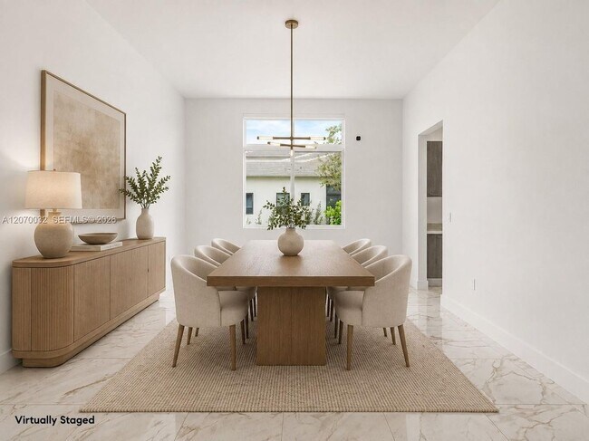 2440 SW 122nd Ter