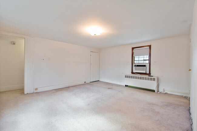 Photo - 51 Albemarle Rd