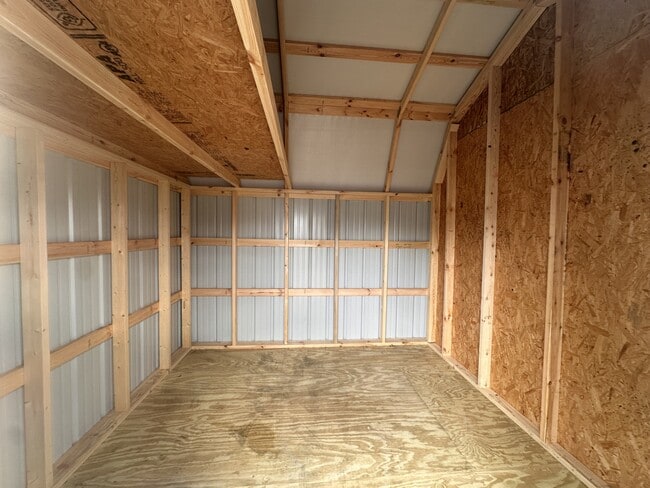 Photo - 330 Davis St