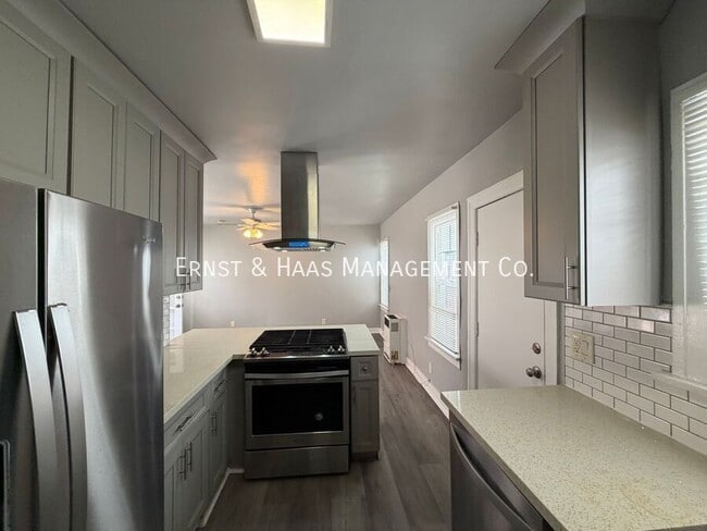 Photo - 1119 St Louis Ave Unit 05