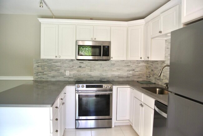 Photo - 121 Ocean Cove Dr