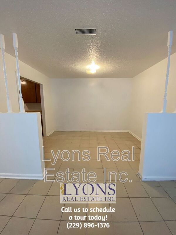 Photo - 1022 S Gordon Ave