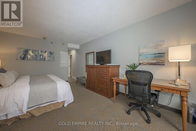 Photo - 300 King St Unité 1 BEDROOM