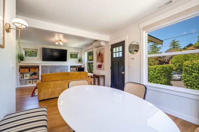 Photo - 8515 29th Ave NW Unidad ID1035882P