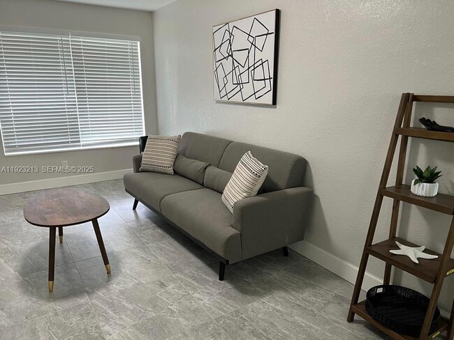 Building Photo - 3771 SW 1st St Unit 1