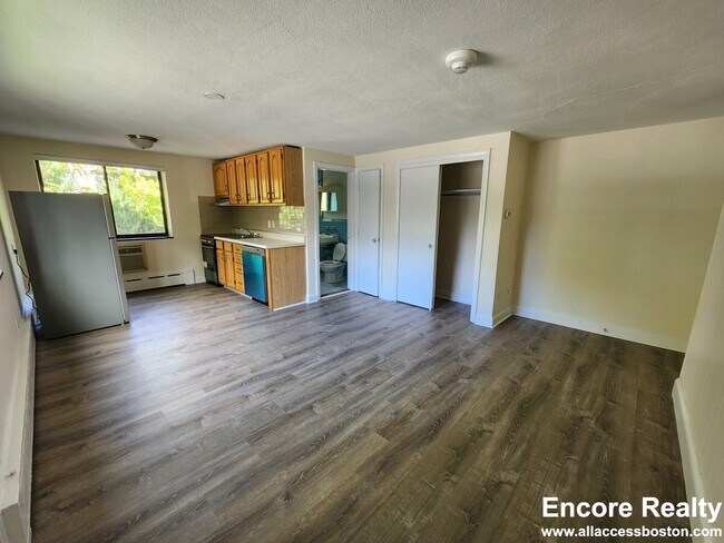 Photo - 15 Chester St Unit 33