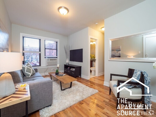 Building Photo - 2907 N Mildred Ave Unit 2EE Rental