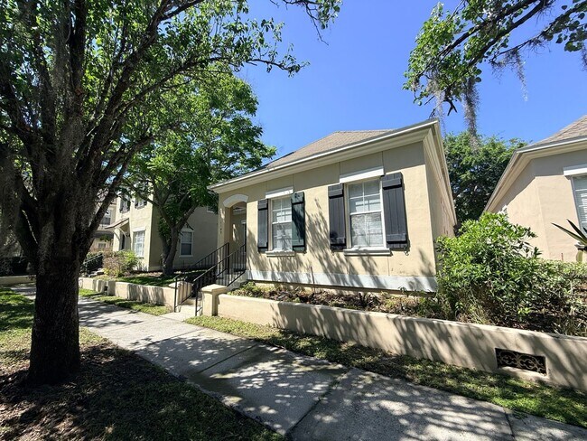 Photo - 1107 Croton Pl