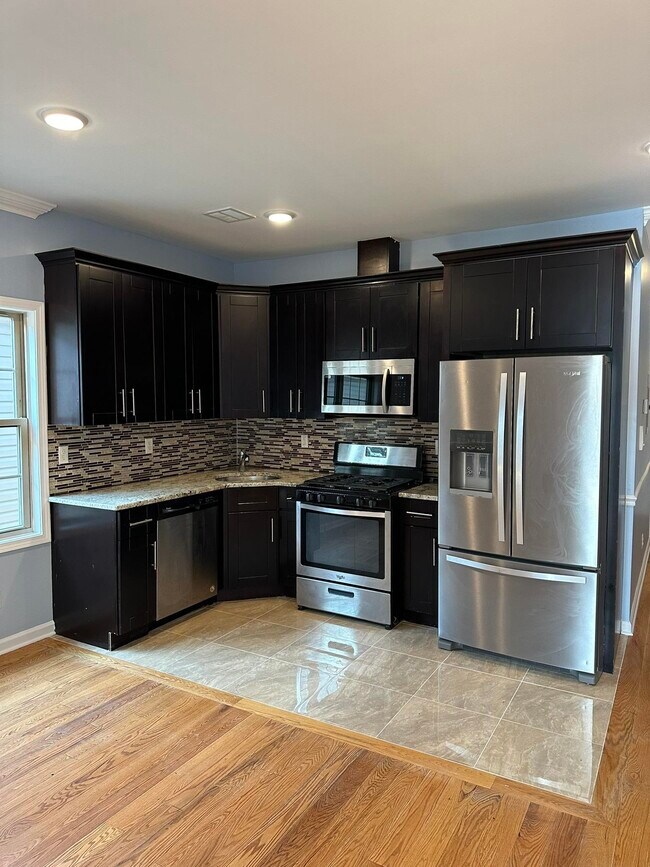 Photo - 306 Winfield Ave Unit 2