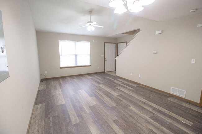 Photo - 1503 Greensboro Dr