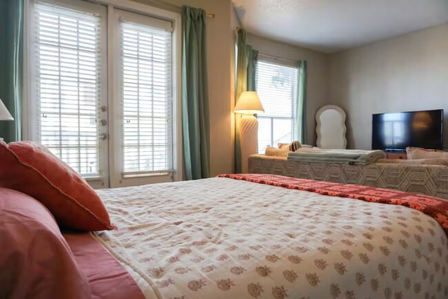 Photo - 14721 Whitecap Blvd