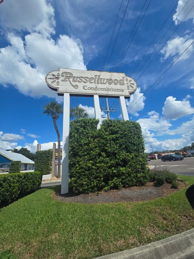 Photo - 108 Clocktower Dr