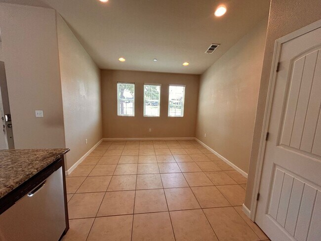 Photo - Nice home for rent in Visalia!